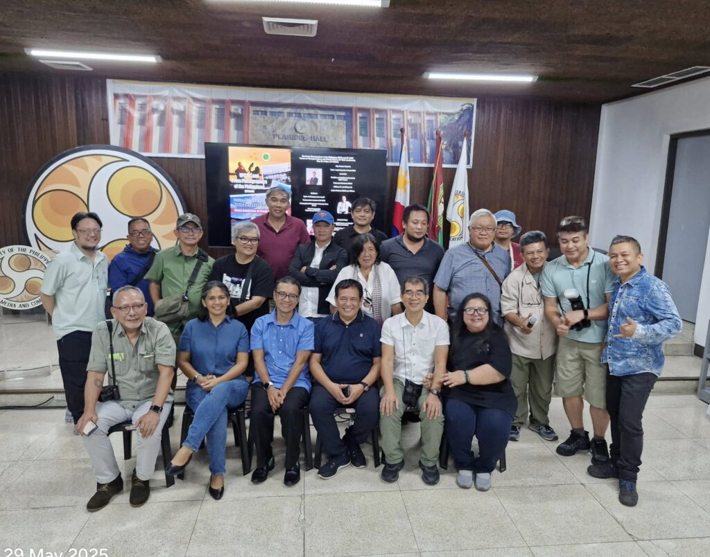 These are members of the Press Photographers of the Philippines.